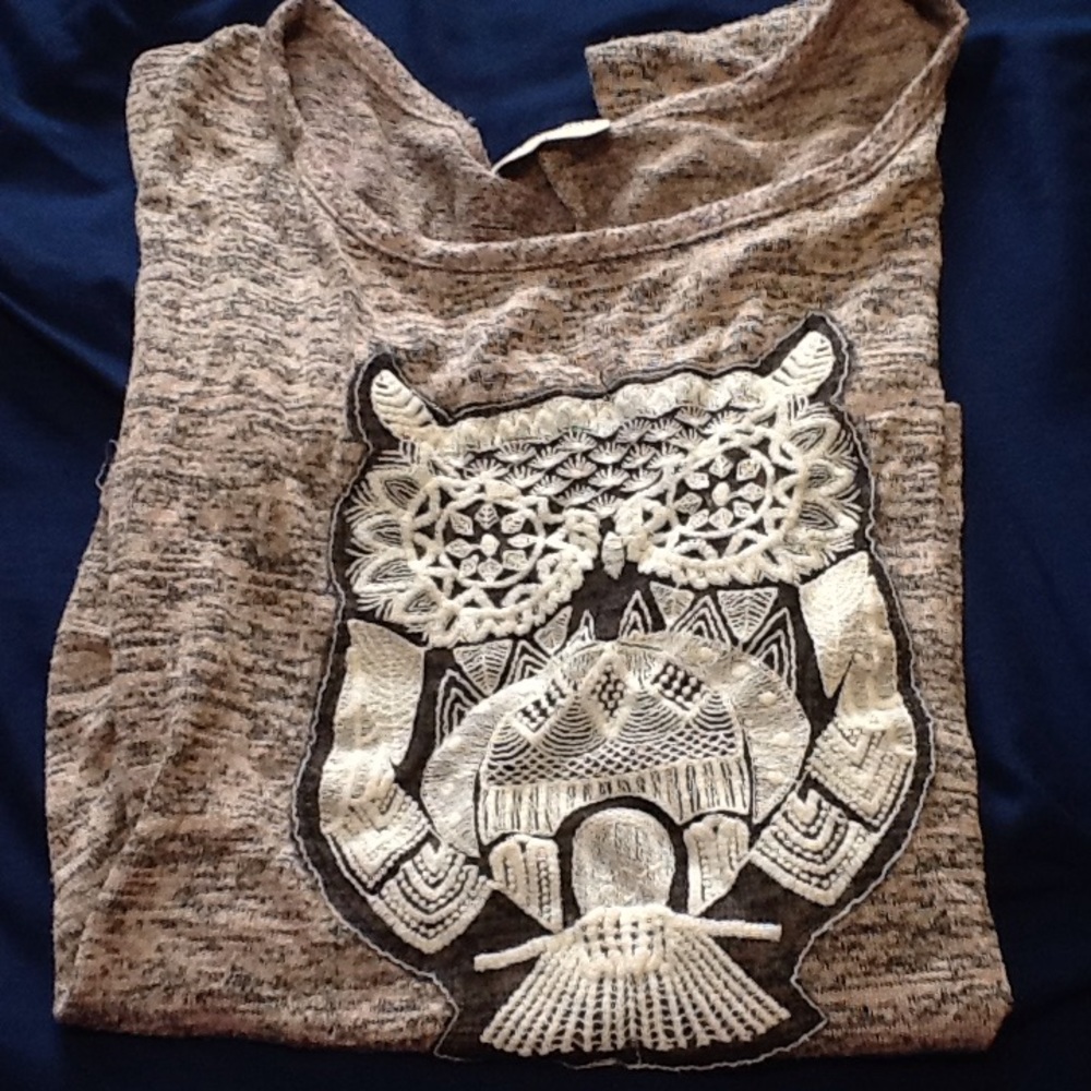 Short sleeve tee
